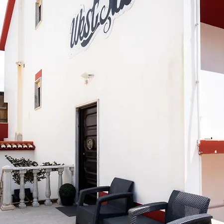 West Side Casa de hóspedes Peniche