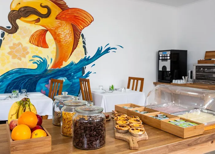 West Side Пениши